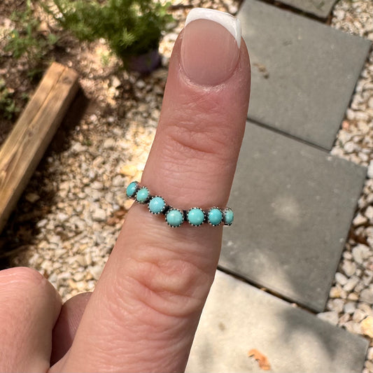Thin V-shape band (made to order)