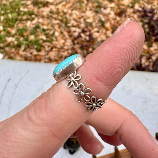 Blue bird Daisy band ring size 5.5