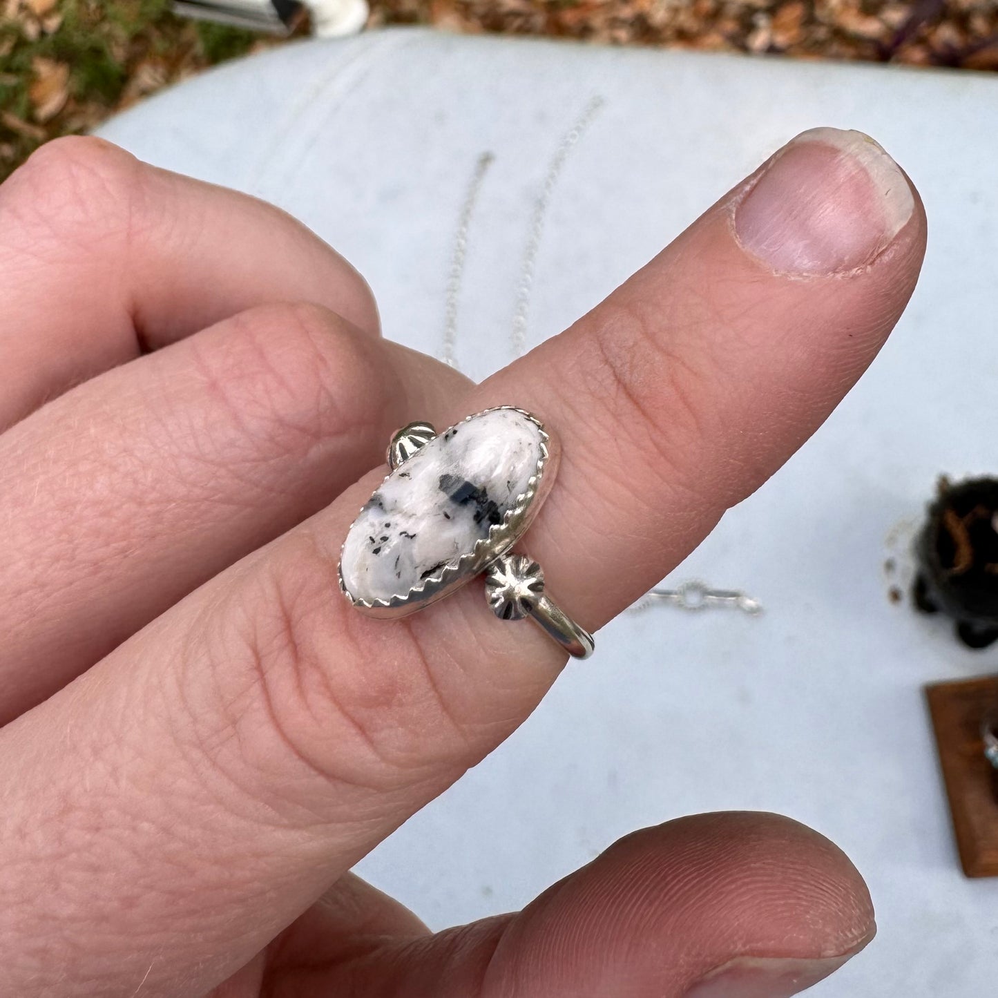 White buffalo ring size 7