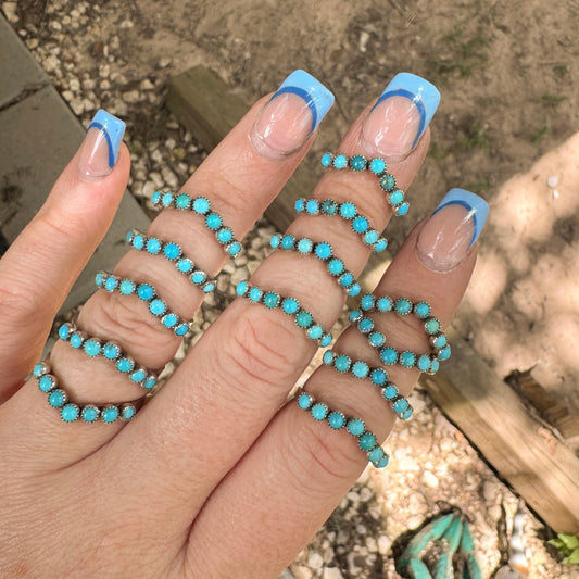 Thin V-shape band (made to order)